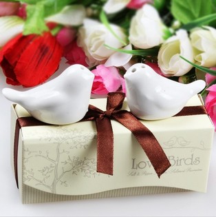 "LOVE BIRDS" SALT AND PEPPER SET WEDDING thank (5st.)