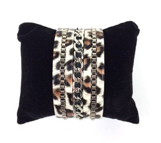 Tiger Print Bracelet (1 pc)